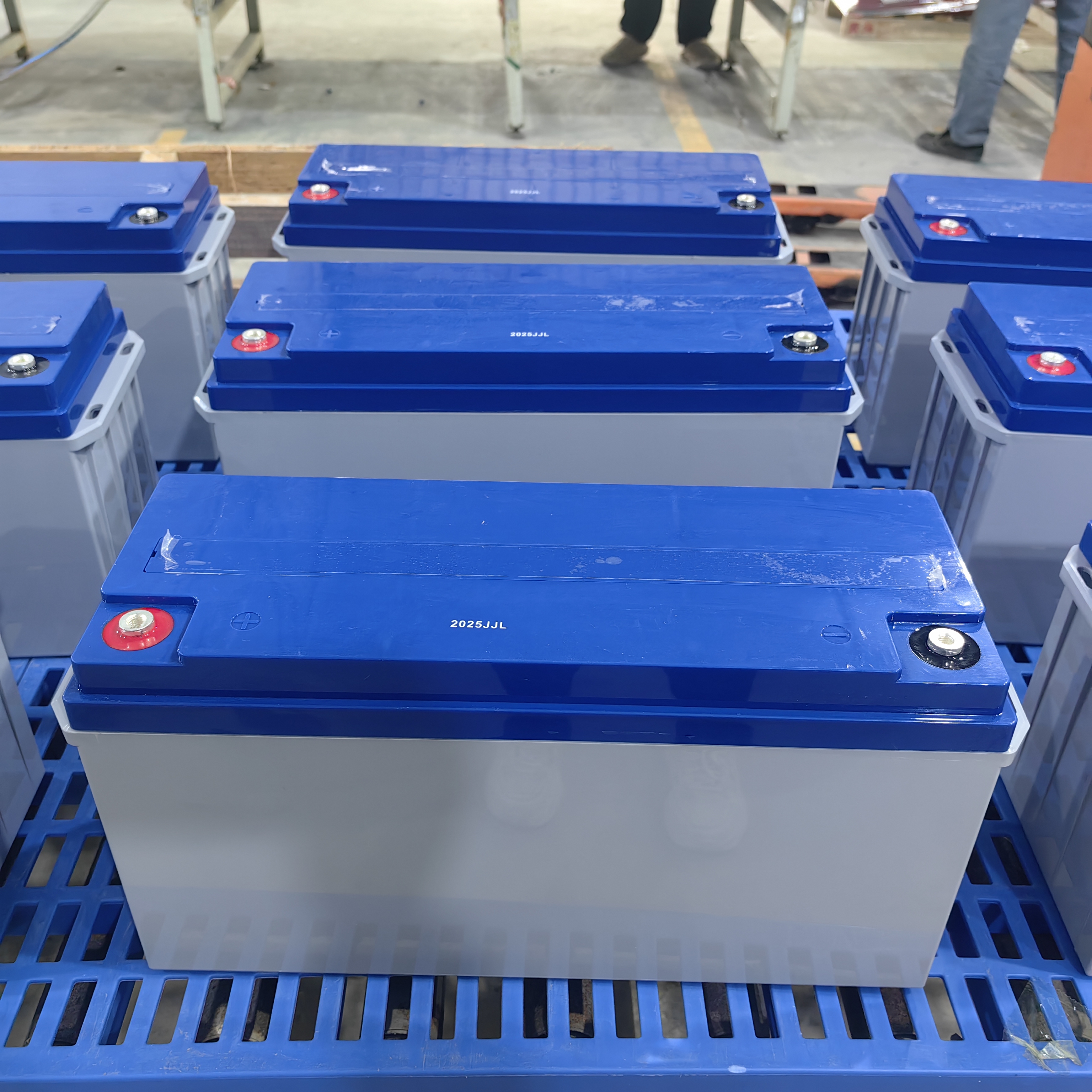 Bateria de armazenamento de energia de gel solar premium de ultra capacidade 12V 150AH durável com baixa autodescarga, ideal para sistemas de backup