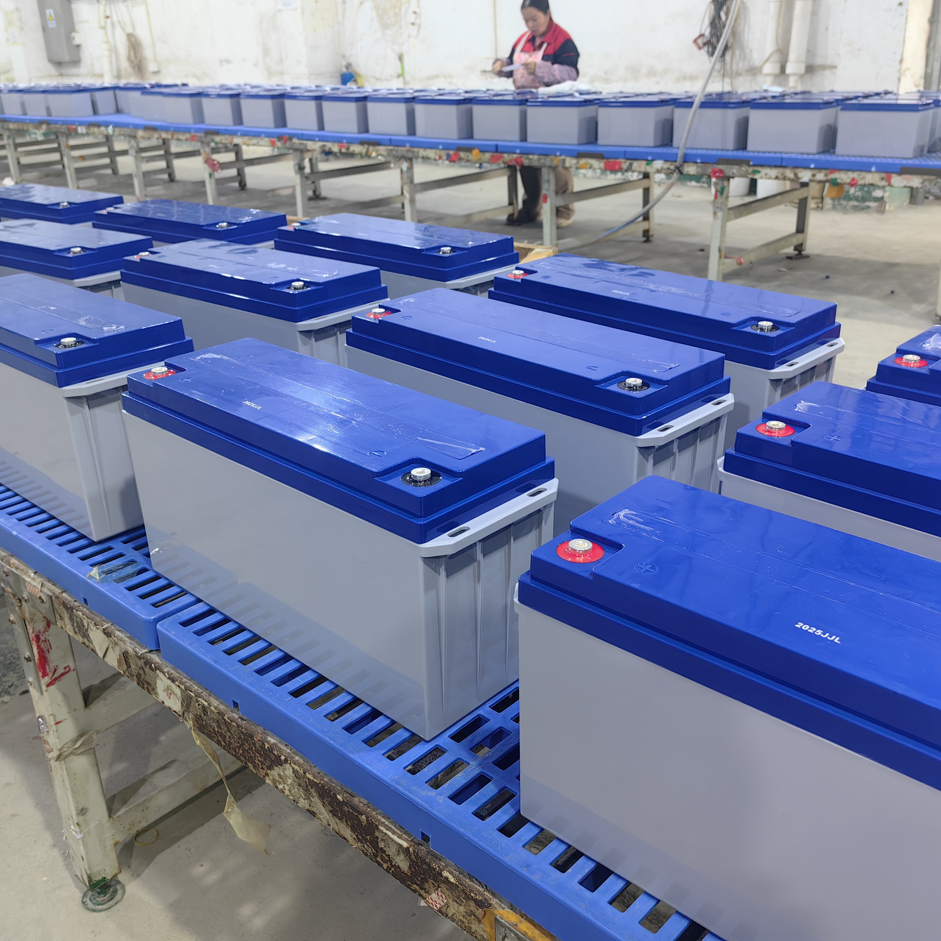 Bateria de armazenamento de energia de gel solar premium de ultra capacidade 12V 150AH durável com baixa autodescarga, ideal para sistemas de backup