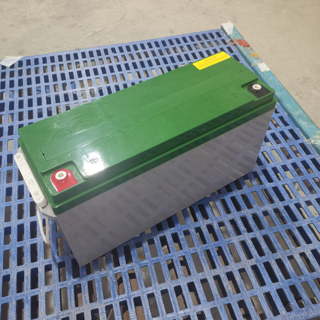 Bateria de gel solar fotovoltaica de vendas quentes 12v150AH Bateria de chumbo-ácido sem manutenção de alta eficiência e longa vida