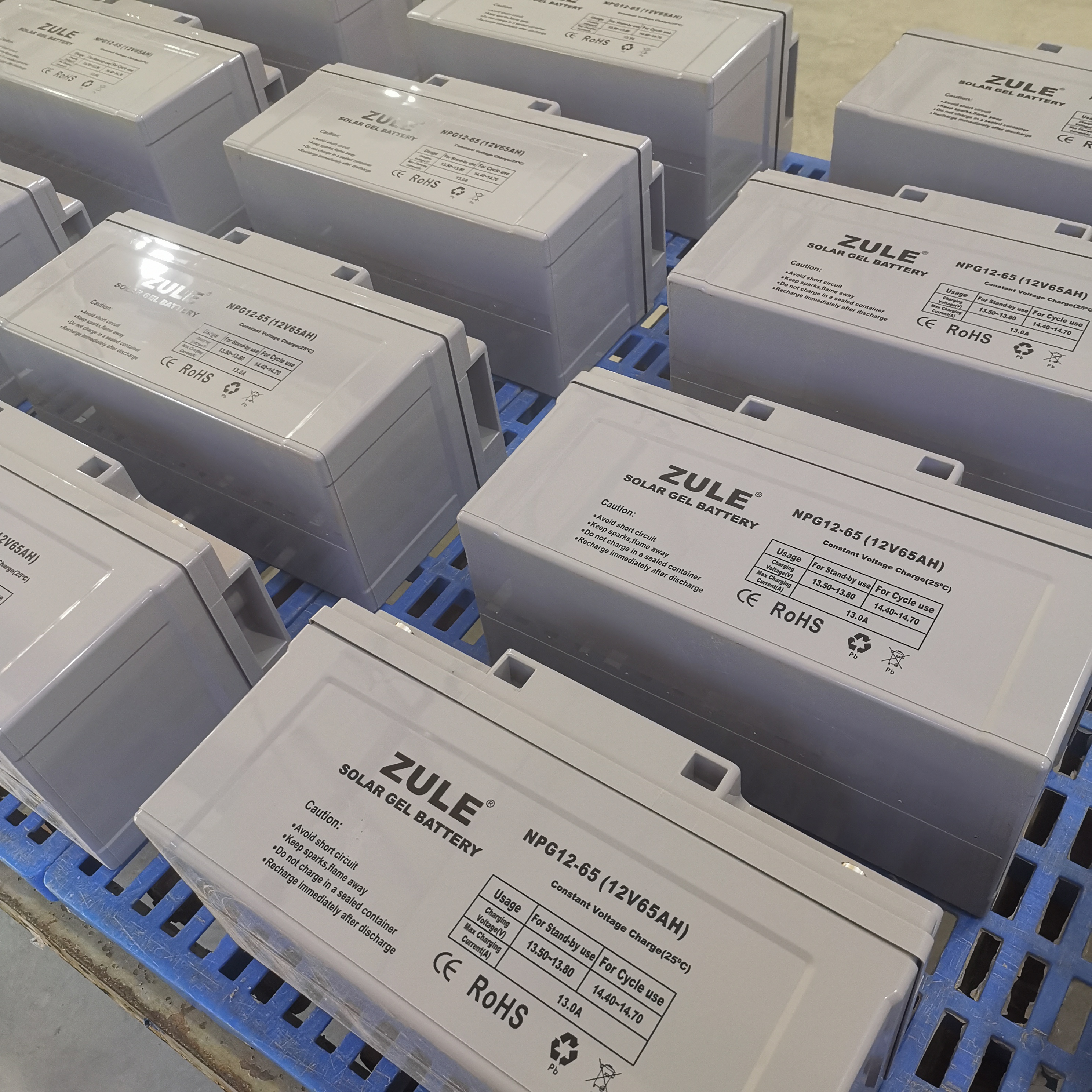 Bateria de armazenamento de energia solar de gel seguro e estável de alta qualidade 12V65Ah Bateria de ciclo profundo recarregável sem manutenção Bateria de armazenamento de energia doméstica
