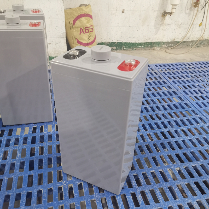 Ciclo profundo de alto desempenho 2V 200H Bateria para uso industrial Bateria de geração de energia segura e eficiente