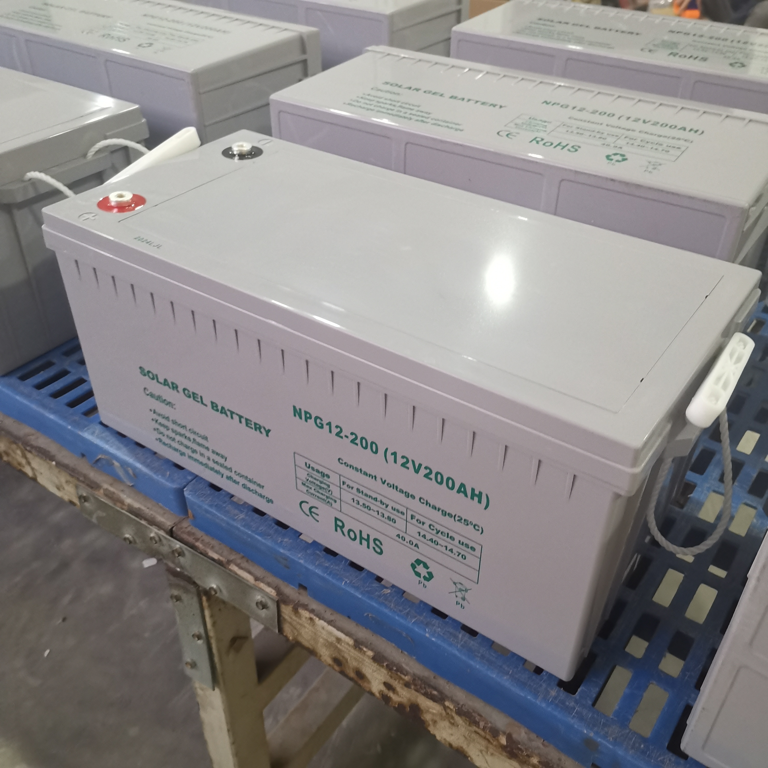 Bateria solar fotovoltaica de gel 12v200AH O sistema solar fornece baterias de armazenamento de energia fonte de alimentação doméstica