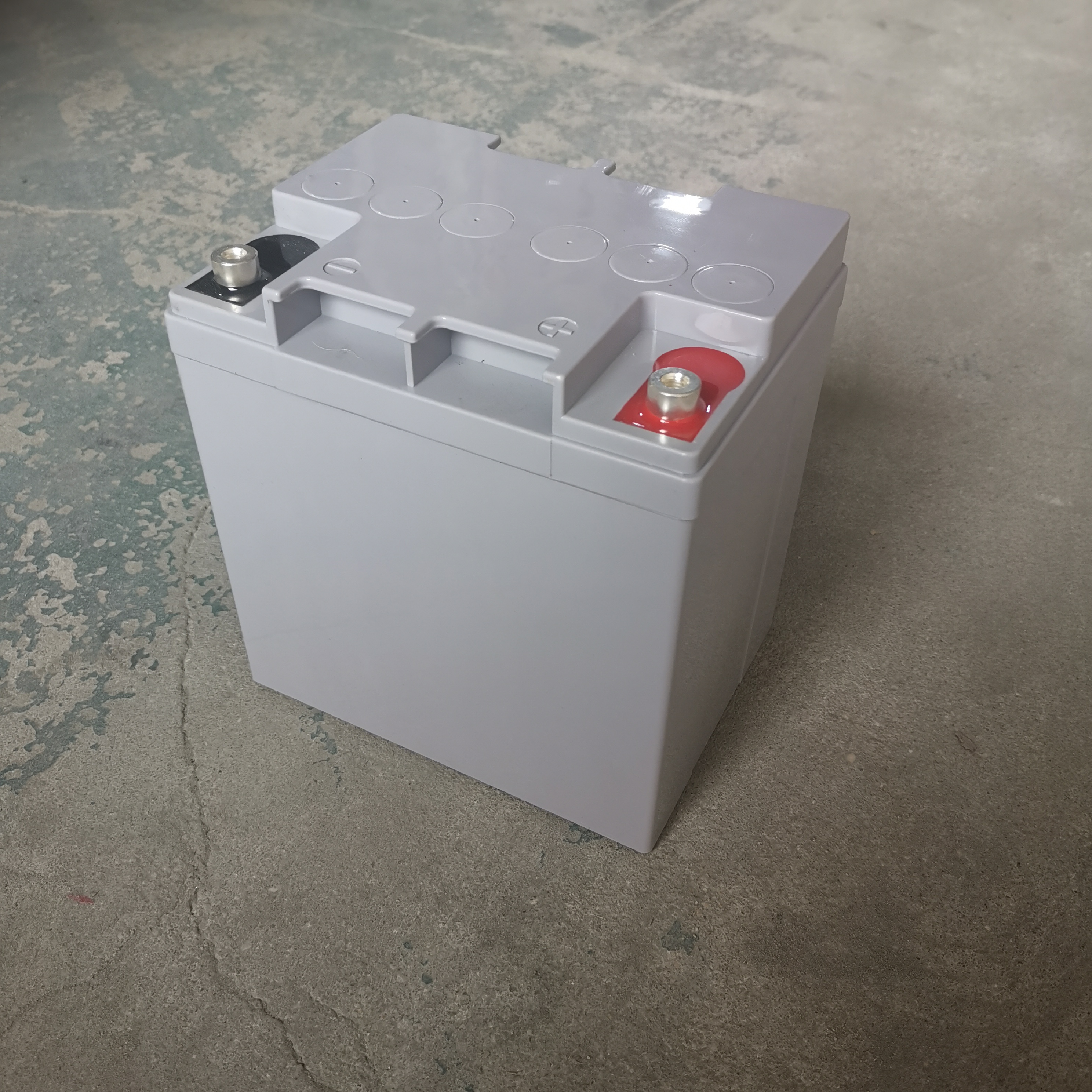 Bateria solar de gel de alta qualidade 12V24Ah Bateria de armazenamento de energia Sistema fotovoltaico Sistema de fonte de alimentação doméstica Bateria de longa vida segura e estável