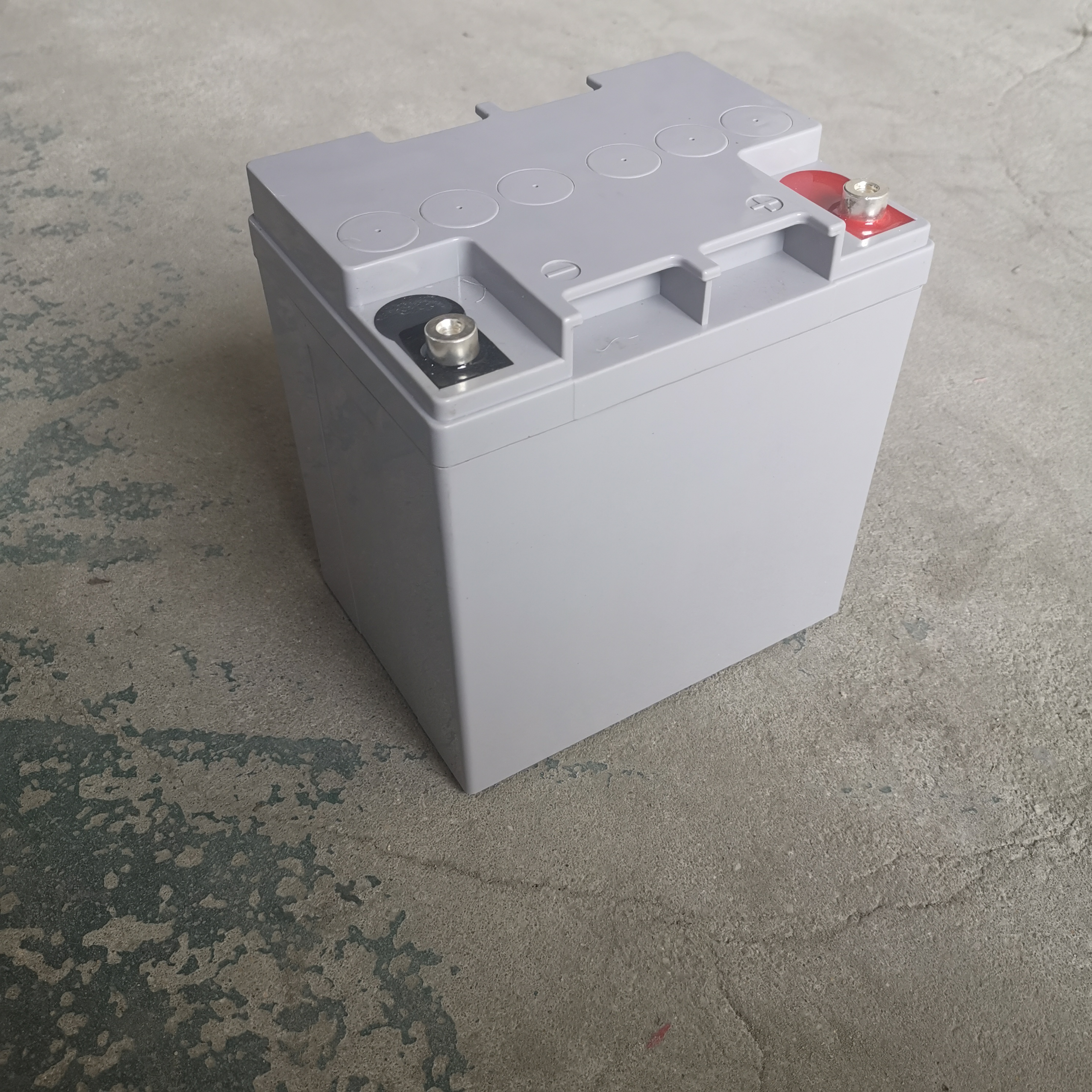 Bateria solar recarregável de preço de fábrica de ciclo profundo 12V 24AH Bateria AGM de gel para energia doméstica 