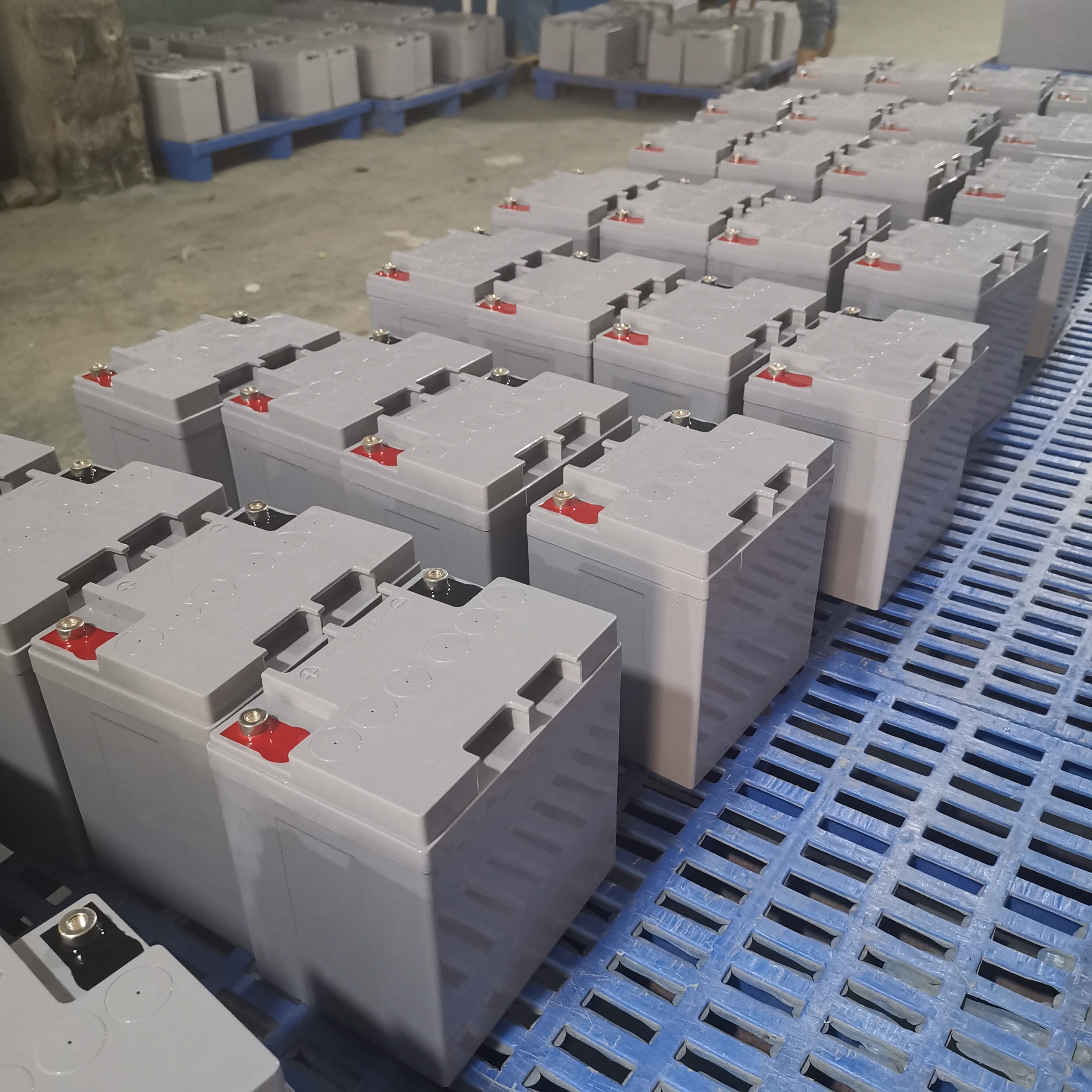 Bateria solar recarregável de preço de fábrica de ciclo profundo 12V 24AH Bateria AGM de gel para energia doméstica 