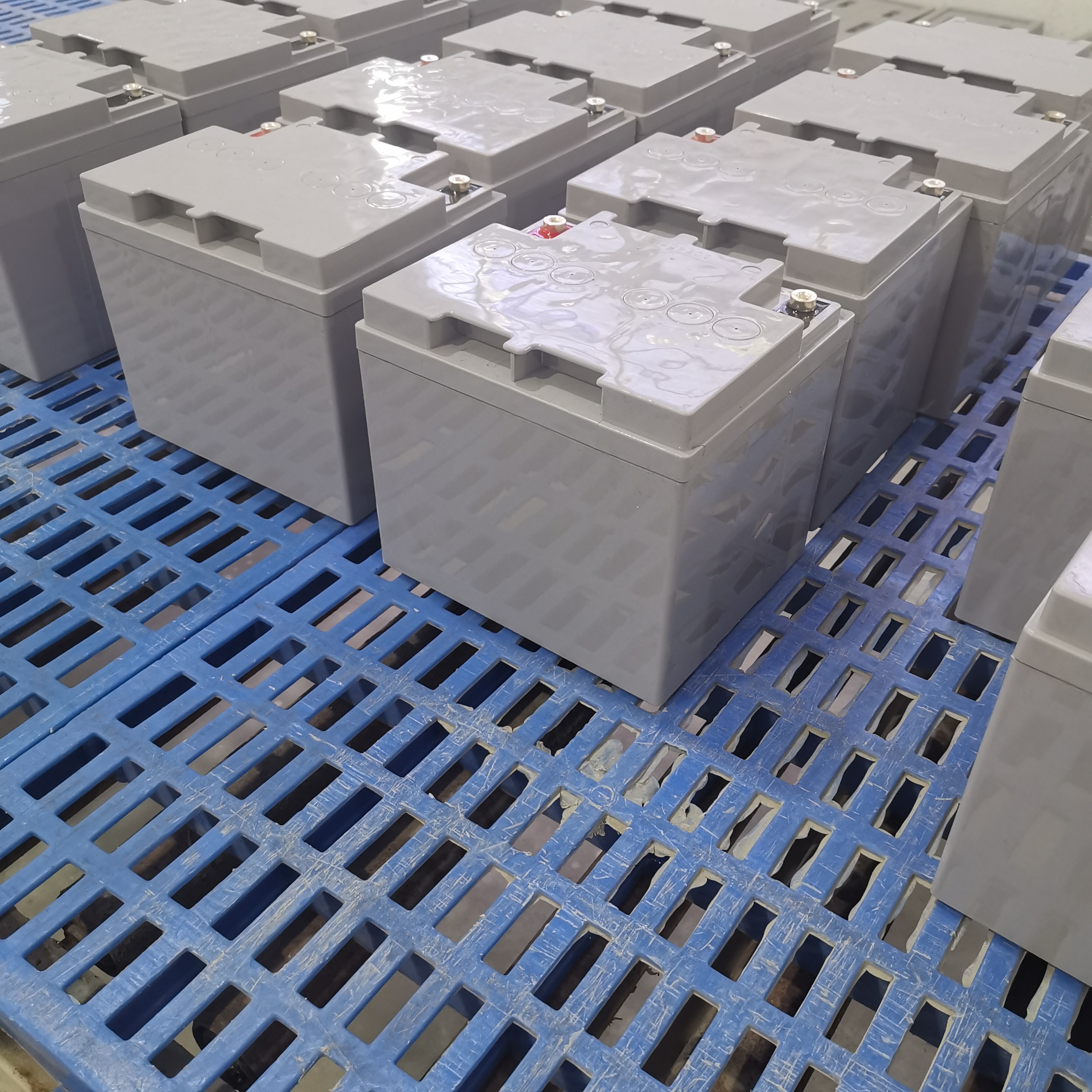 Vida longa recarregável 12v38ah Bateria de armazenamento de energia solar - armazenamento de energia eficiente para sistemas solares e uso de backup