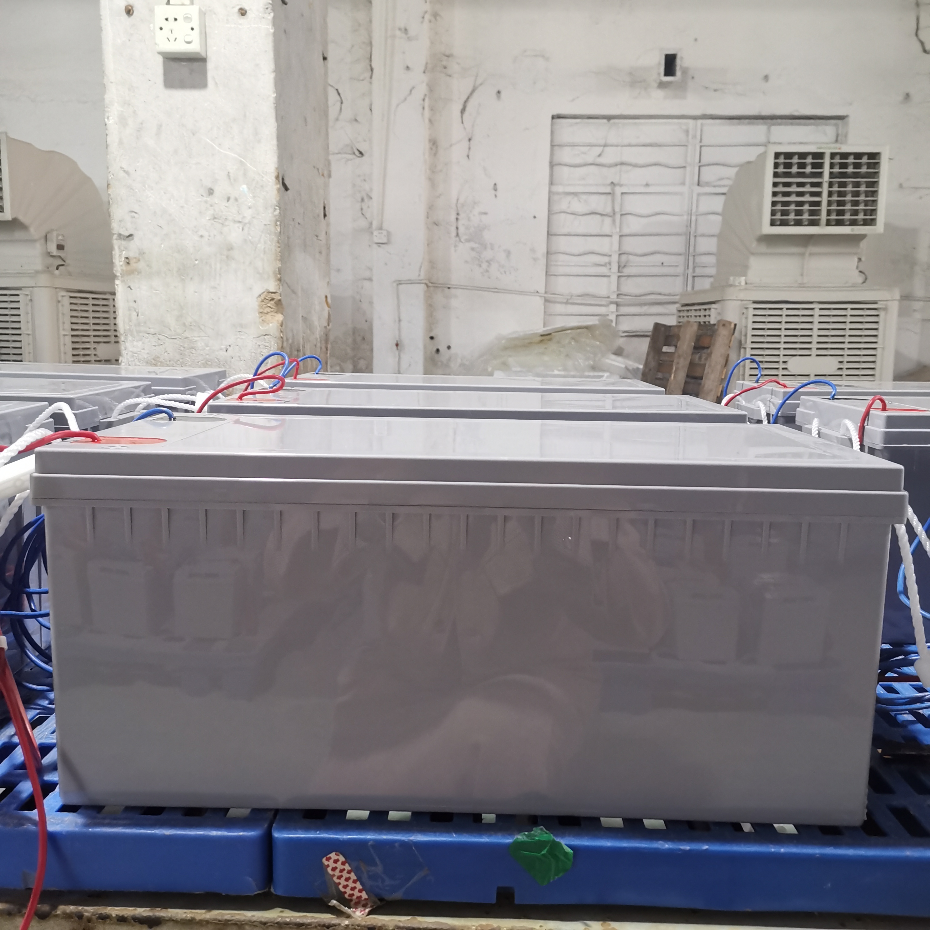 Bateria solar de gel de ciclo profundo bom desempenho bateria solar price12v200ah no atacado