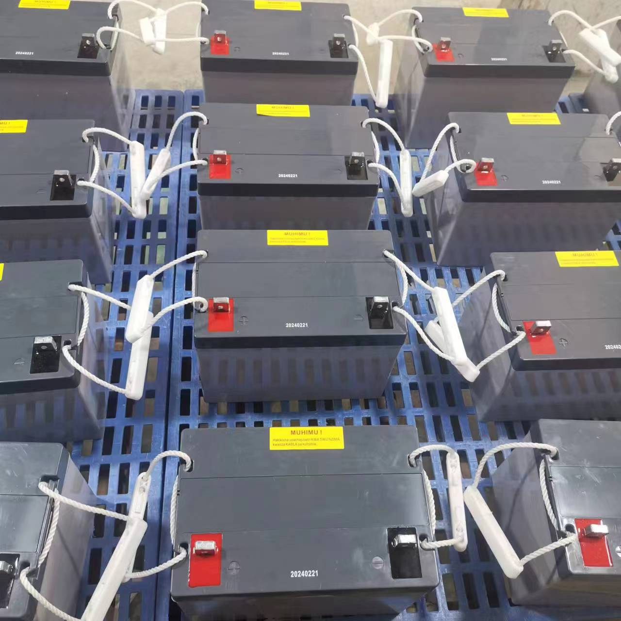 Bateria fotovoltaica de chumbo-ácido de ciclo profundo12V60Ah Sistema de armazenamento de energia doméstica Fonte de alimentação de backup de bateria