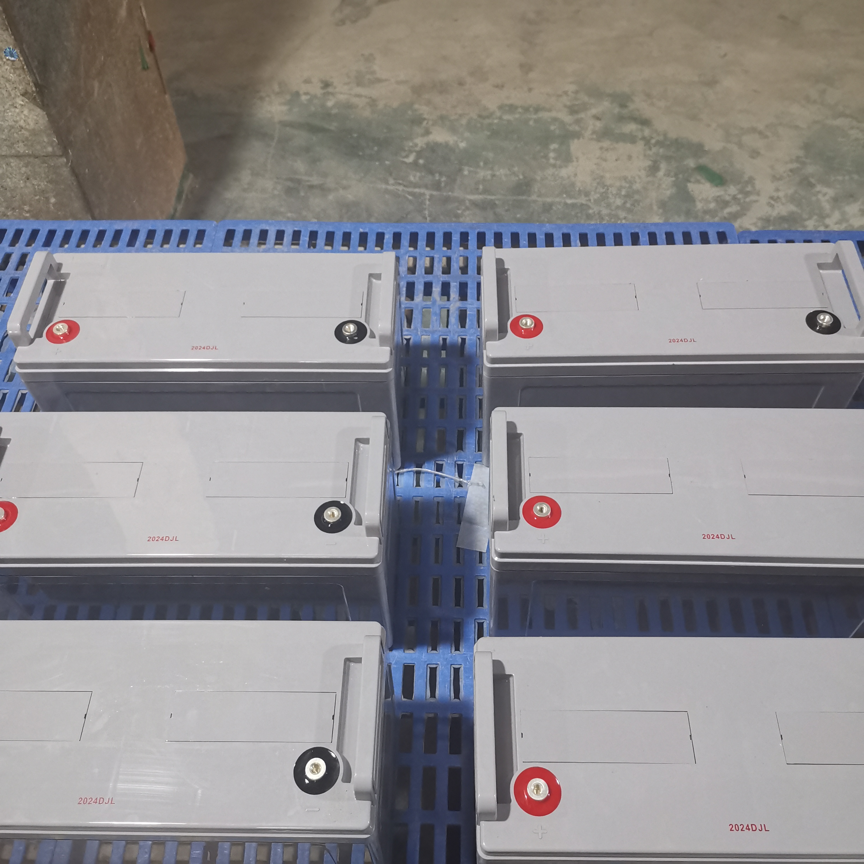 Bateria solar de gel de ciclo profundo de longa vida, 12V120Ah, vendas diretas da fábrica, sistema de armazenamento de energia solar, bateria para fonte de alimentação doméstica
