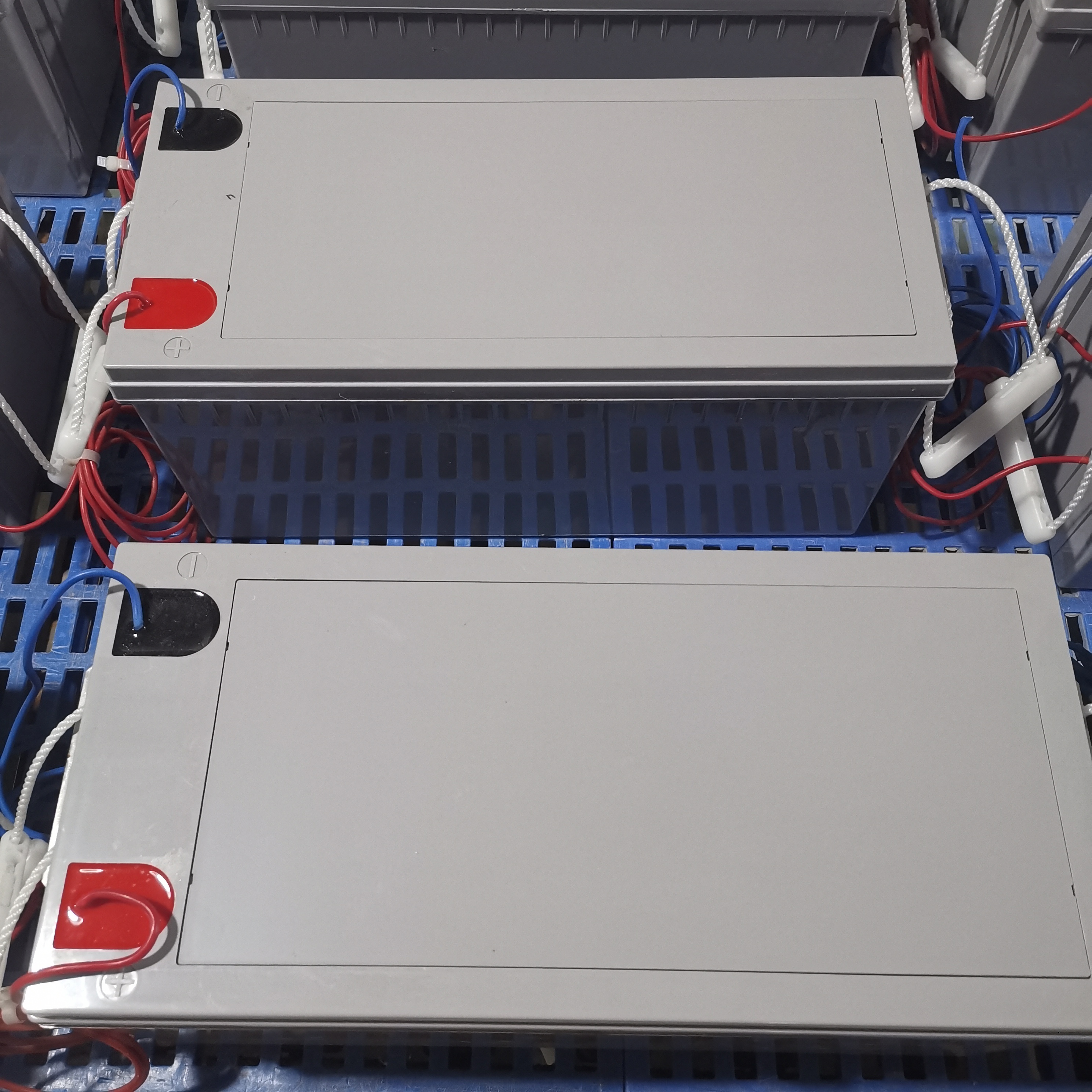 Bateria solar de gel de ciclo profundo bom desempenho bateria solar price12v200ah no atacado