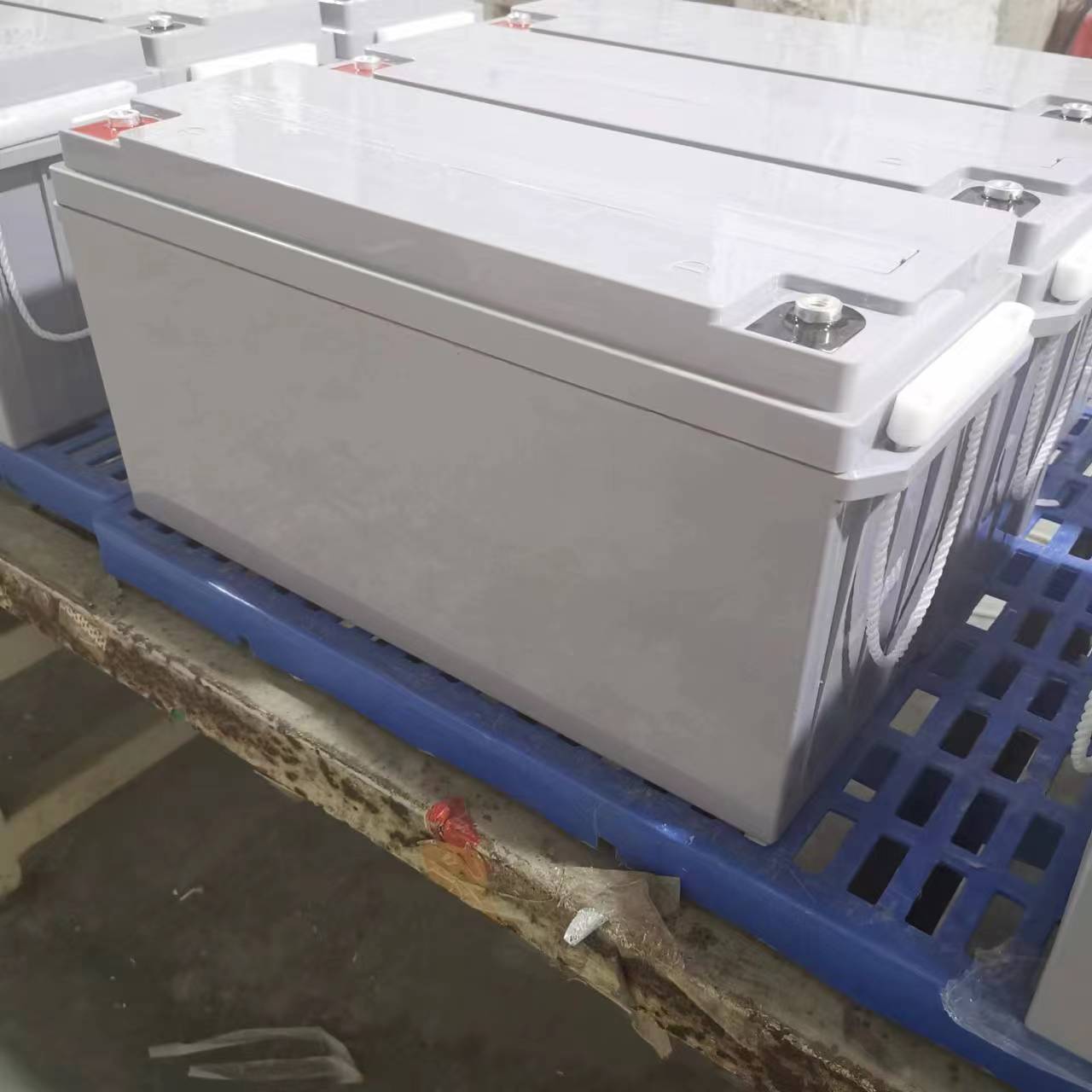 12V 150AH Bateria de chumbo-ácido regulado por válvula (VRLA) para aplicações solares fora da rede