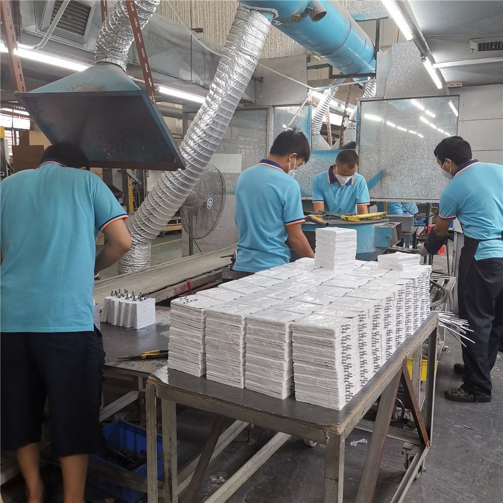 Produção personalizada de fábrica 6V200Ah bateria externa para carrinho de golfe bateria recarregável