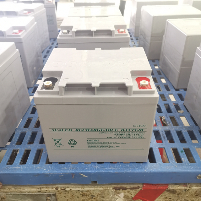 Desconto de preço de venda quente de fábrica Baterias de poupança solar de chumbo-ácido 12V40Ah Bateria de gel solar recarregável sem manutenção