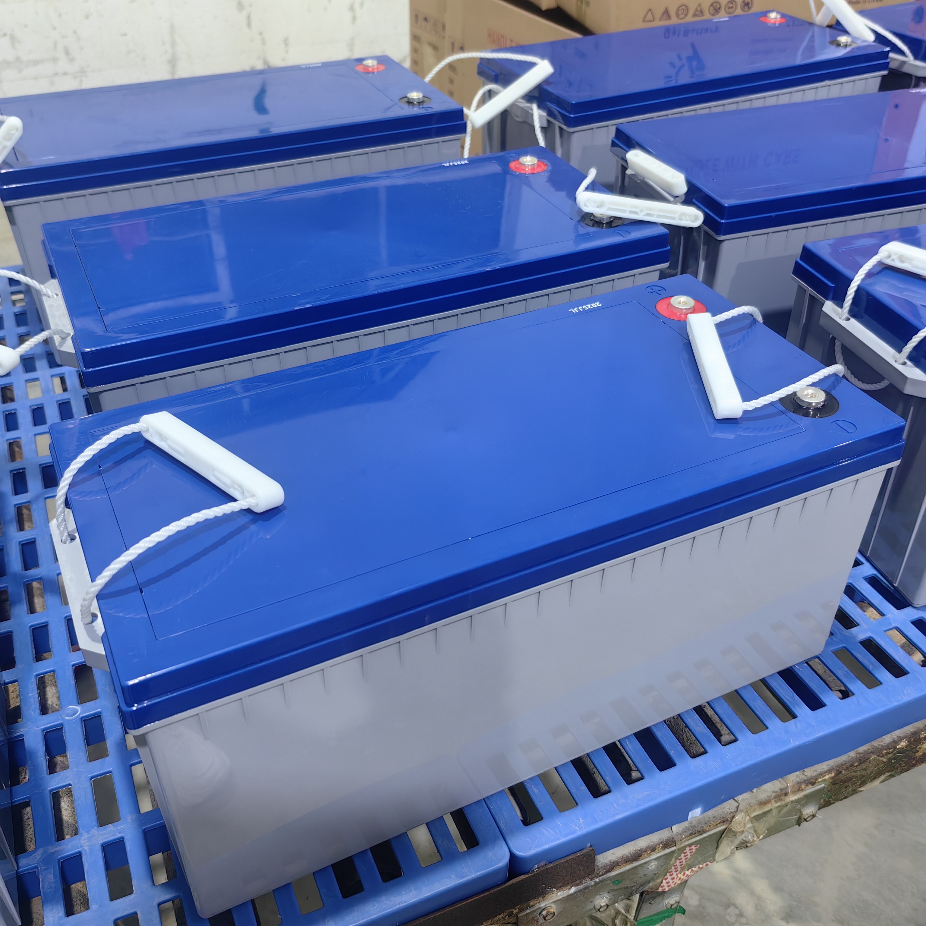 Construção áspera da resistência solar industrial da temperatura da bateria solar do gel da categoria 12V200AH para a operação áspera do ambiente da geração de energia da área remota