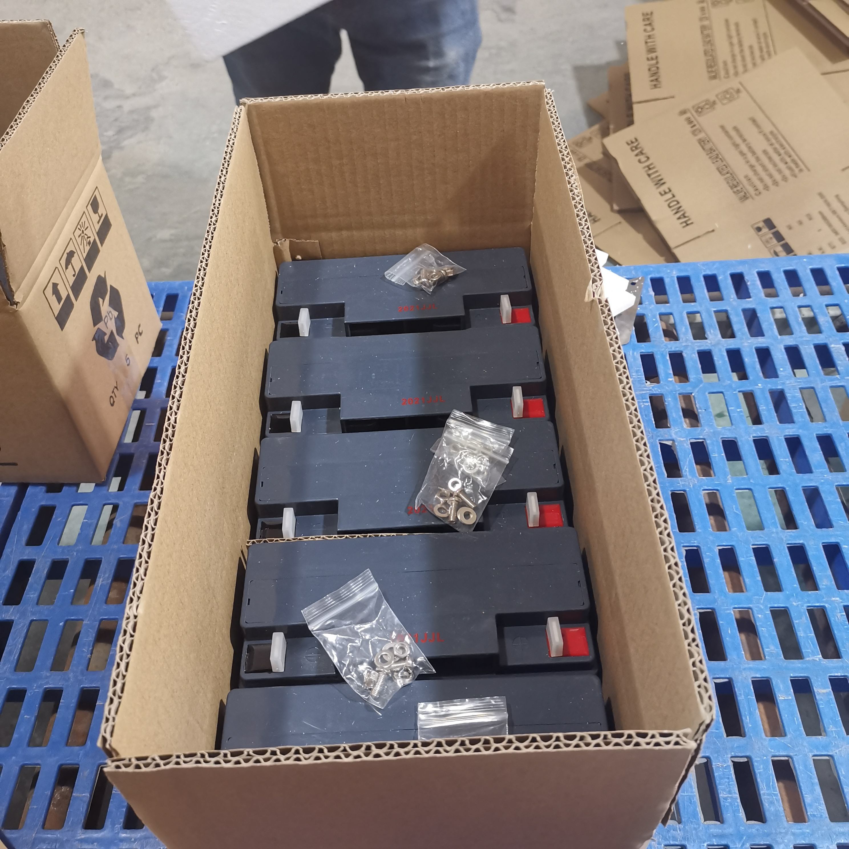 Bateria de armazenamento solar de alta potência Bateria de backup UPS 12v20ah para backup doméstico