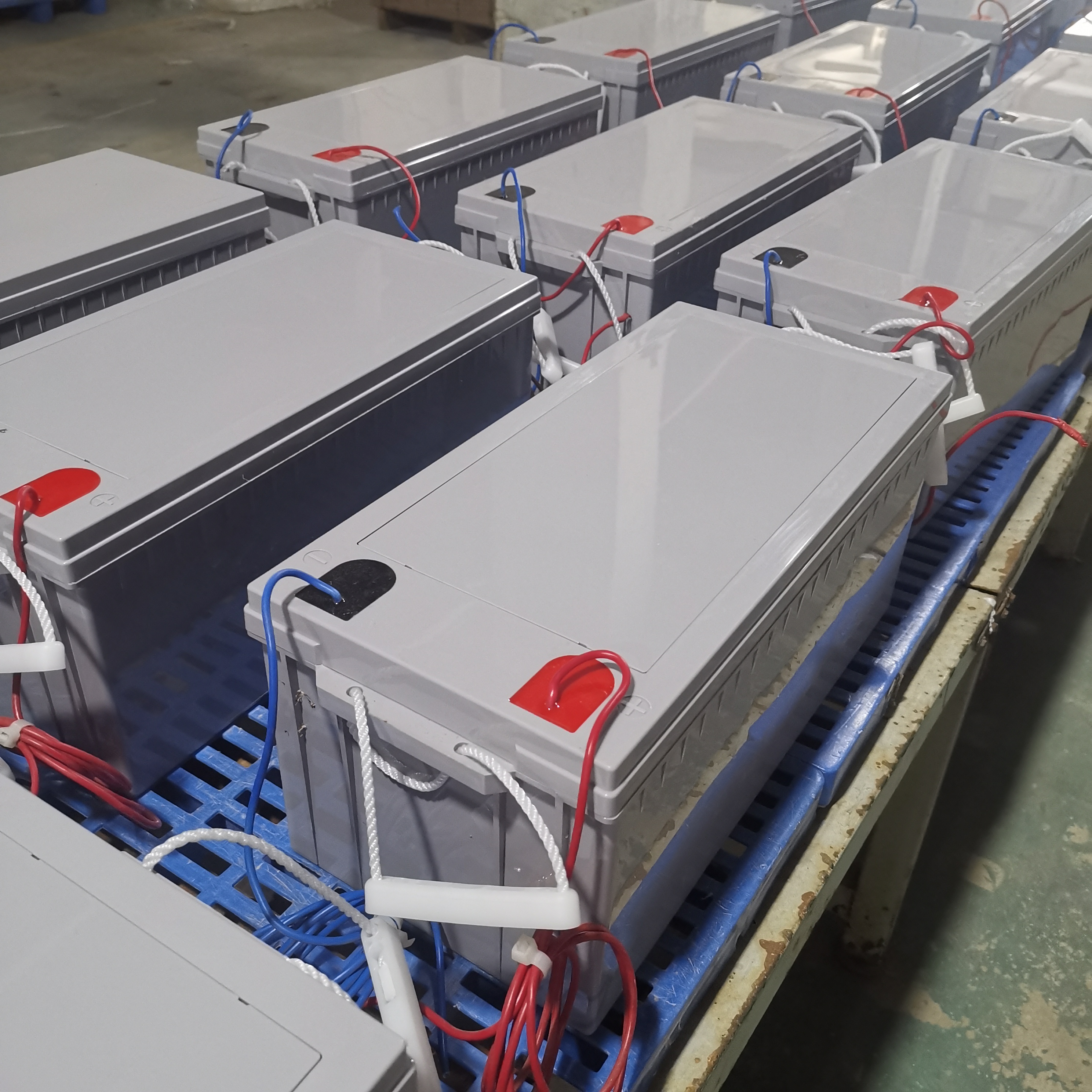 Bateria solar de gel de ciclo profundo bom desempenho bateria solar price12v200ah no atacado