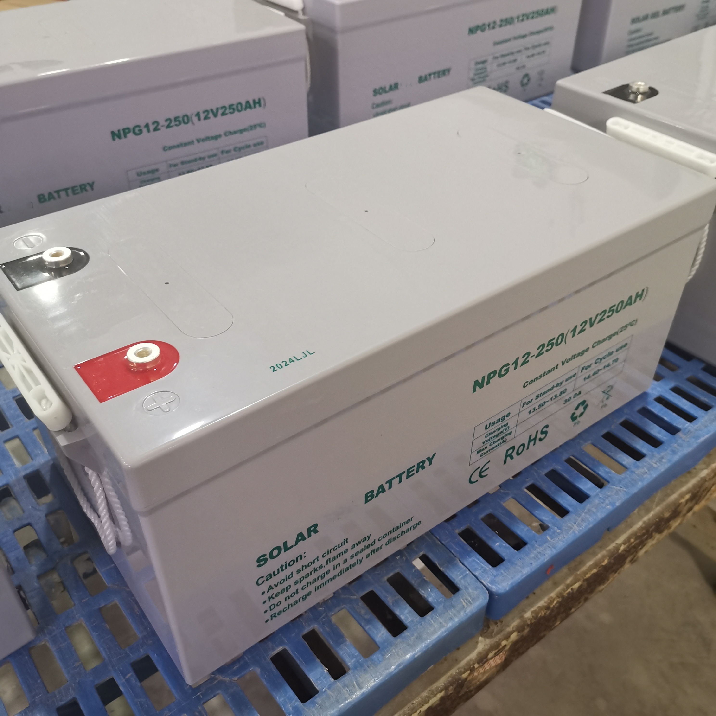 Vendas diretas de fábrica de baterias de armazenamento solar-ácido de chumbo 12V250AH Baterias dedicadas para UPS EMPRONELA ATIMIZAÇÃO OEM Customization